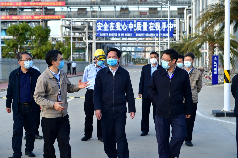 市长调研（安全大道）.jpg